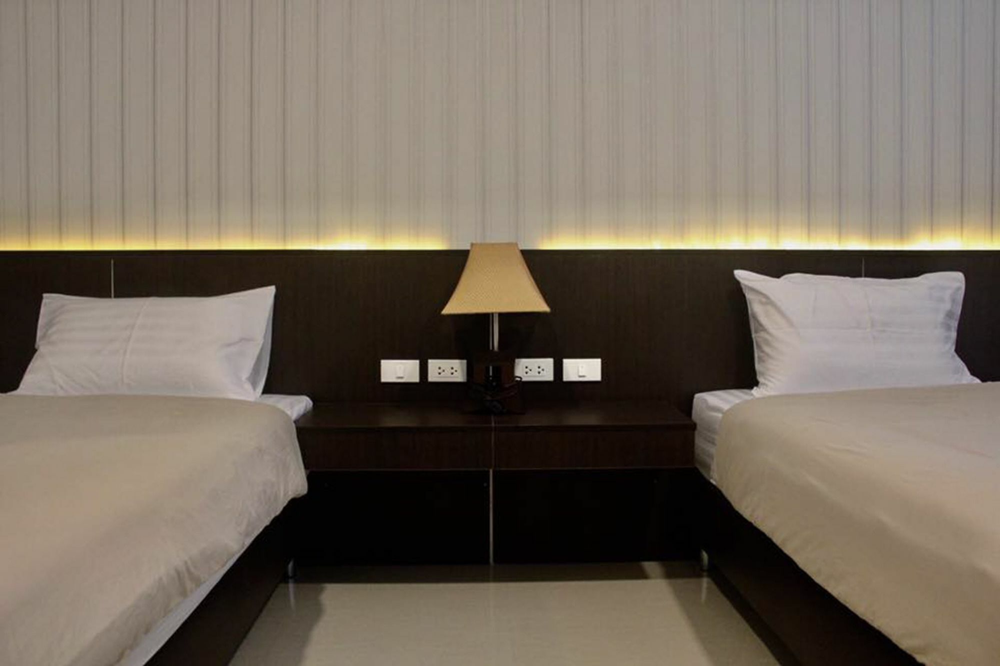 Trimm Hotel Chanthaburi Exterior photo