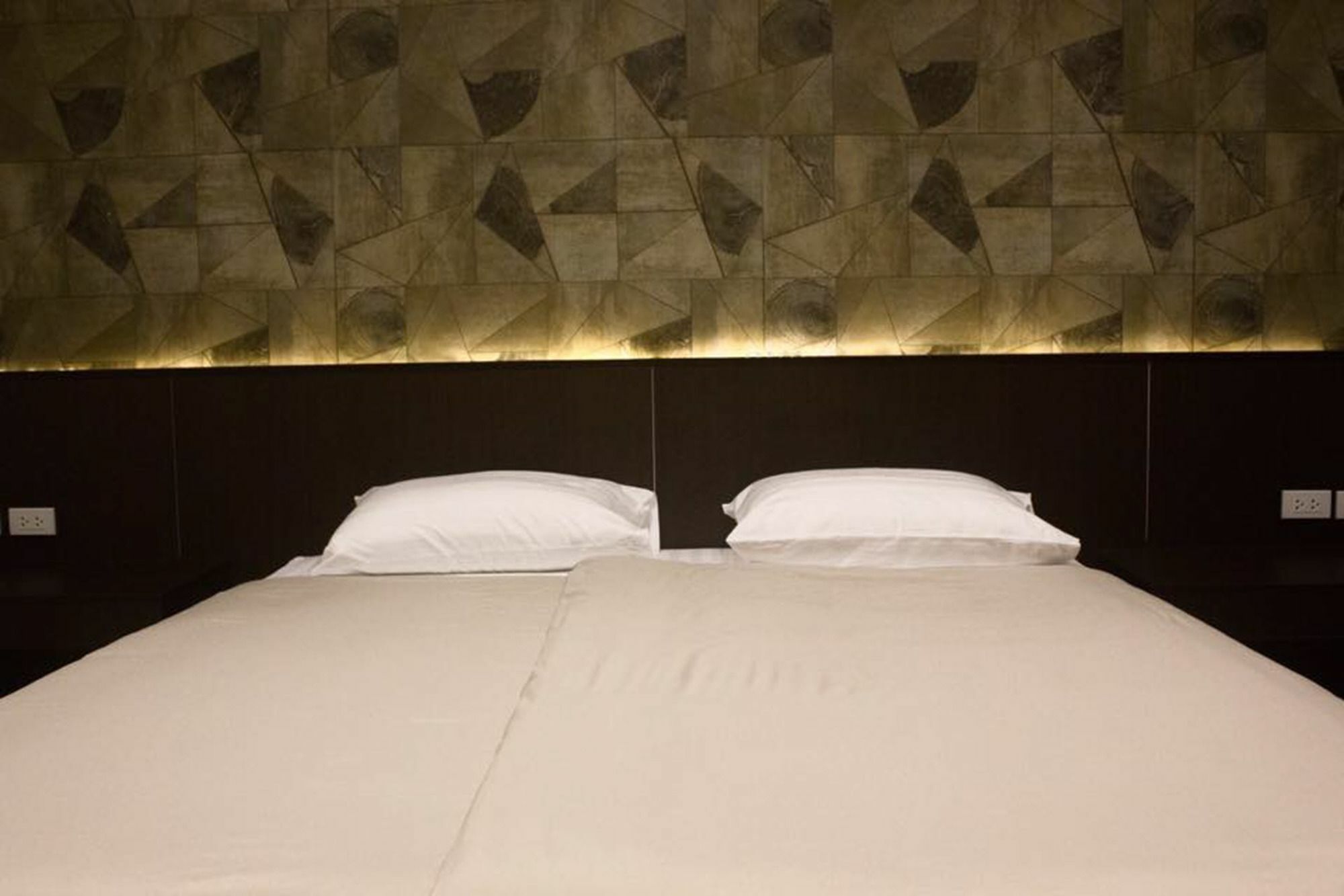 Trimm Hotel Chanthaburi Exterior photo